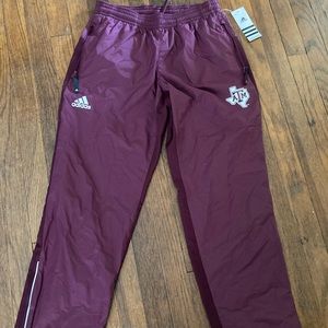 Maroon Adidas Texas A&M wind-pants